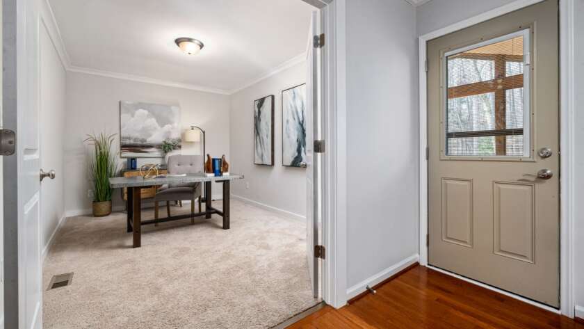 How to Design a Quiet Home Office Without Sacrificing Privacy